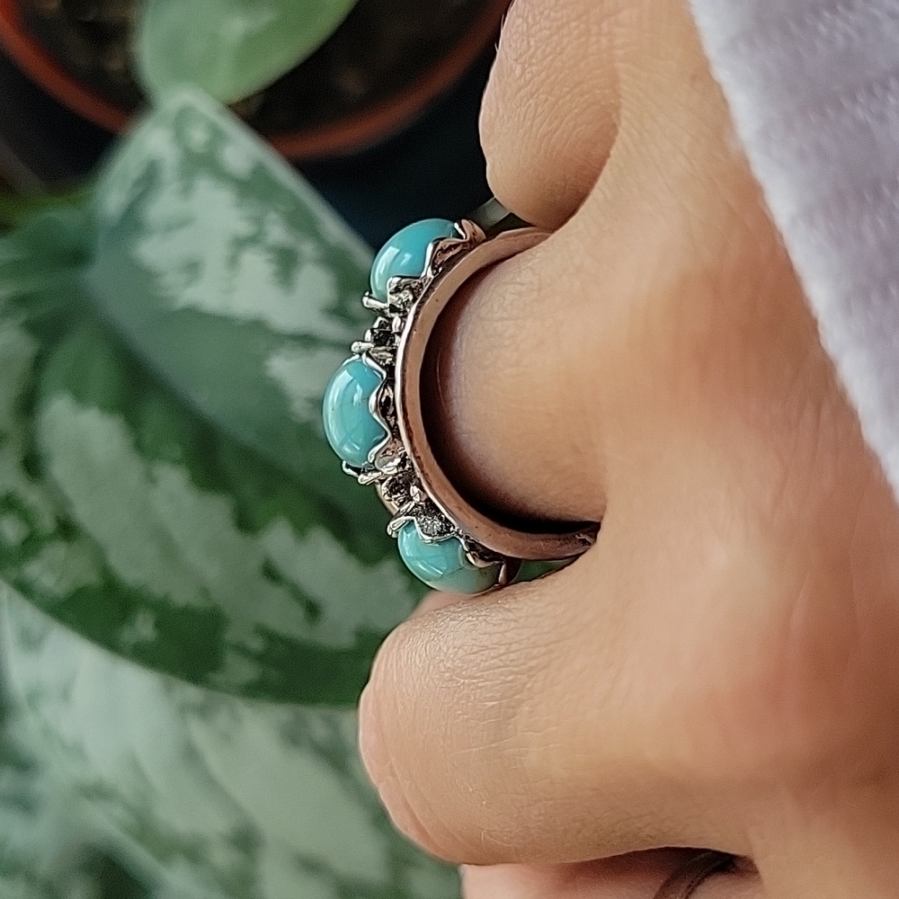 🔥LAST ONE🔥 Chunky Turquoise Howlite Retro Soldered Cuff Ring - Picture 4 of 7